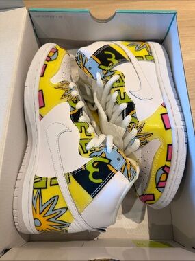 Nike Men’s High Top Dunk High PRM DLS SB QS - de la soul - size 8